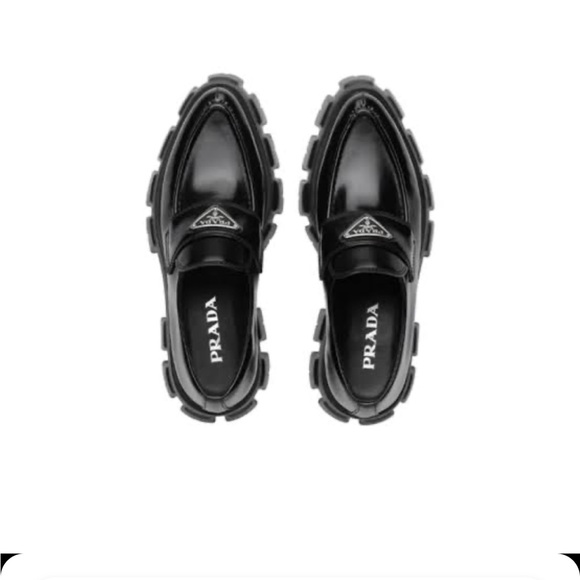 Prada pointed tip monolith loafers - Picture 2 of 5